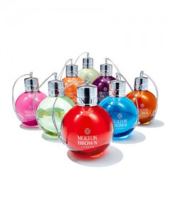 molton-holiday-baubles