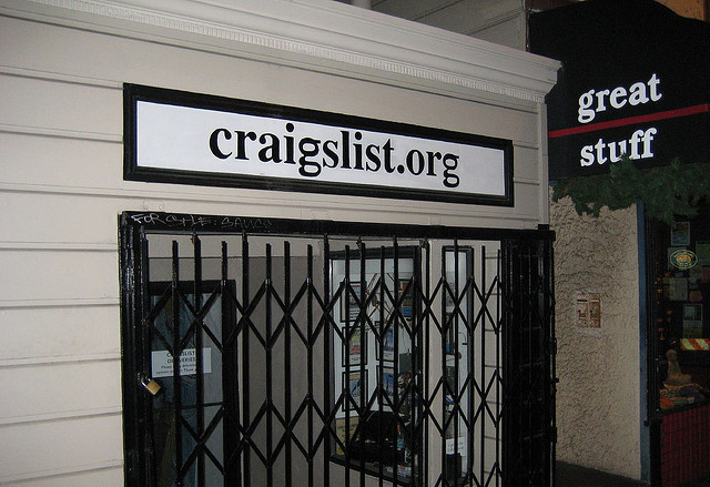 craigslist storefront and sign