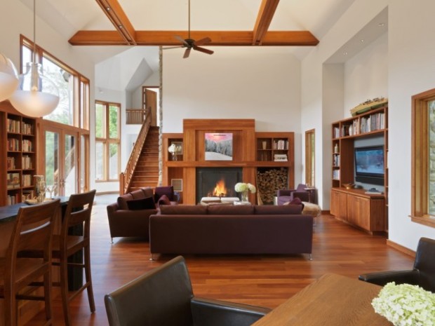 When the weather is blustry, this Stowe, VT getaway would be the perfect ending to a ski day. 