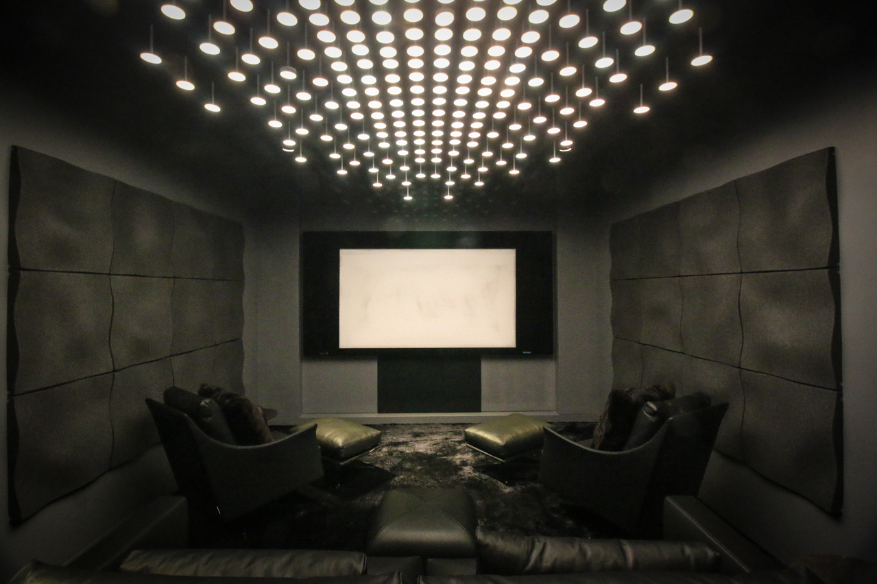 Custom home theater with I-Rain OLED lighting system