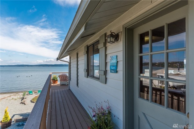869 Shorecrest Dr, Oak Harbor, WA listed at $485,000 by Hal Hovey with Coldwell Banker Koetje Real Estate