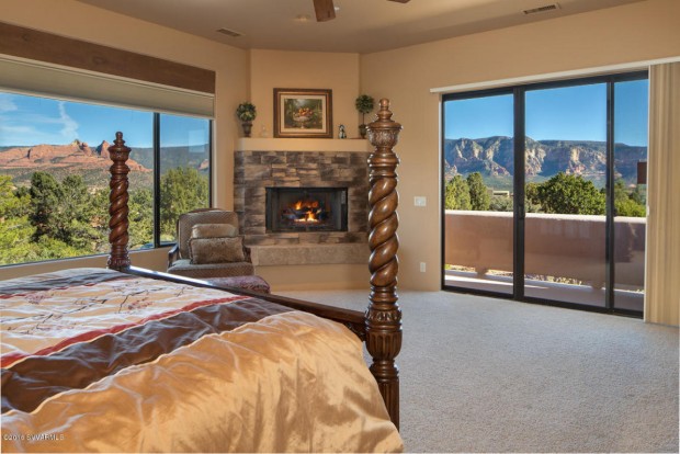 218 Calle Diamante, Sedona, AZ / $1,399,000 / Listed by Gina Tartamella with Coldwell Banker Residential Brokerage