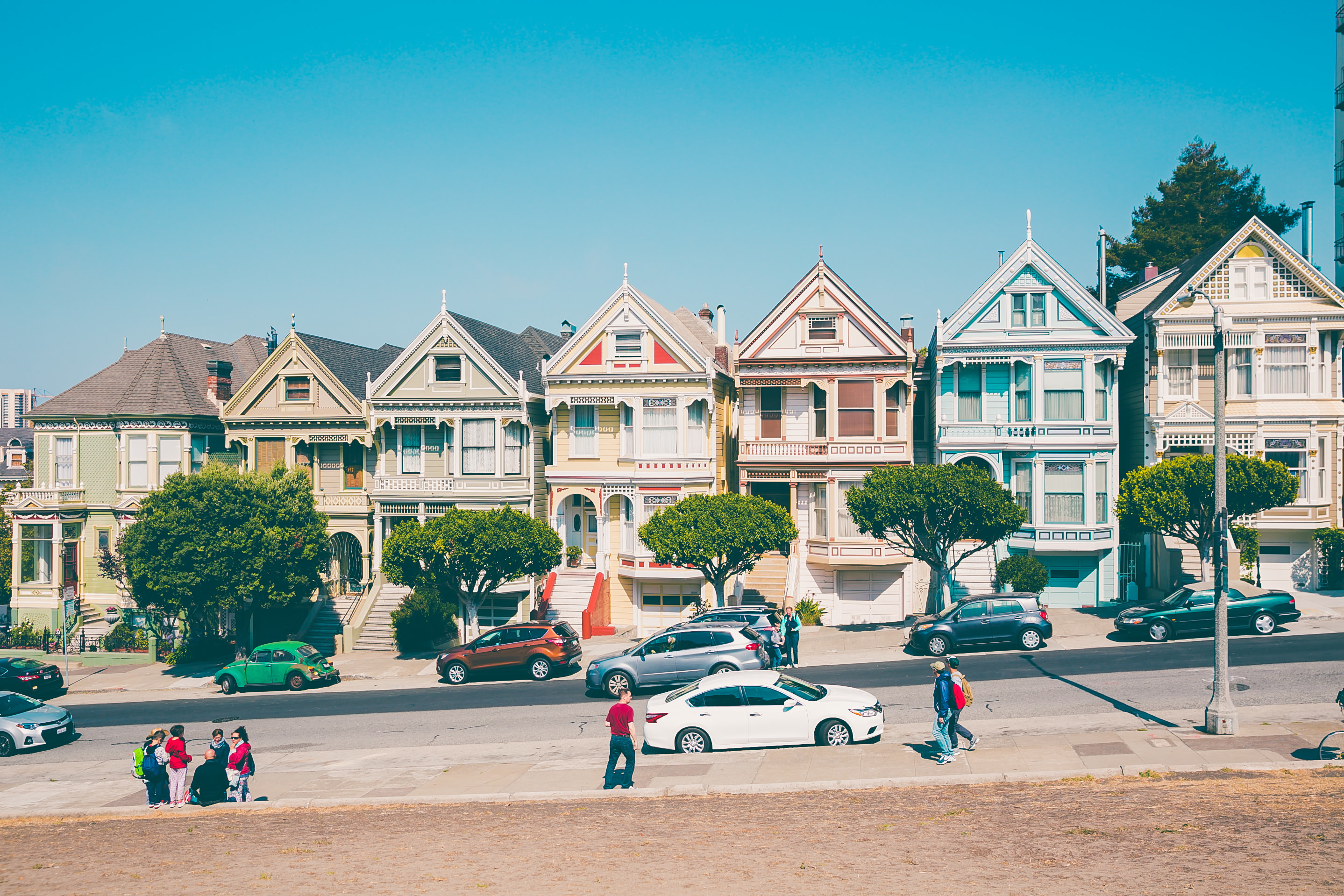 Row of Victorian Houses in San Fransisco