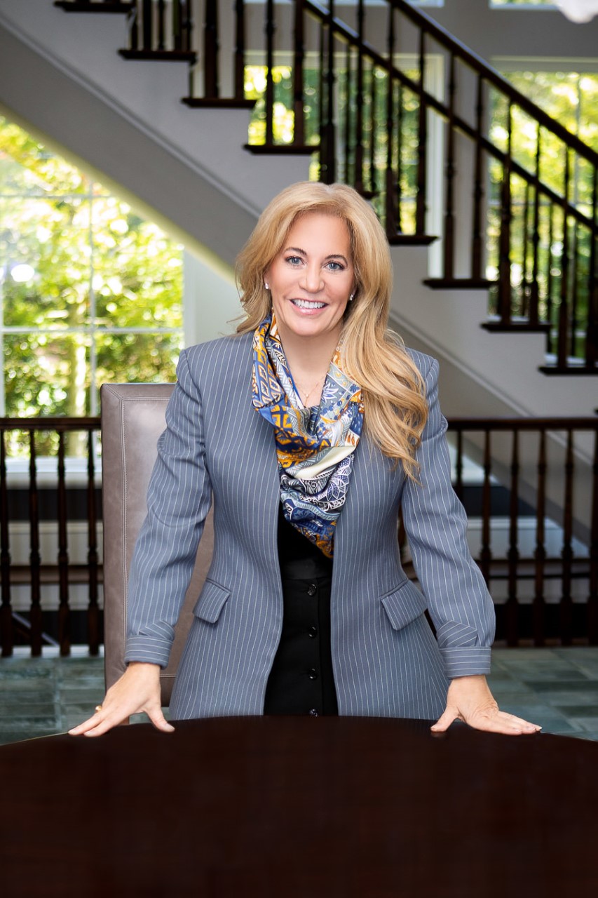 Debra Johnston, A Leading Atlanta Luxury Real Estate Professional